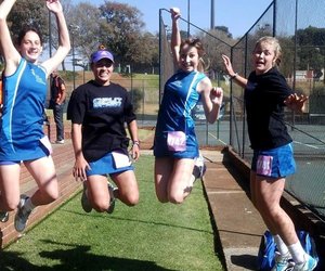 Kleindogter in Proteaspan